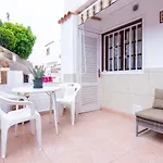 Casa De Palmeras * أذيخي