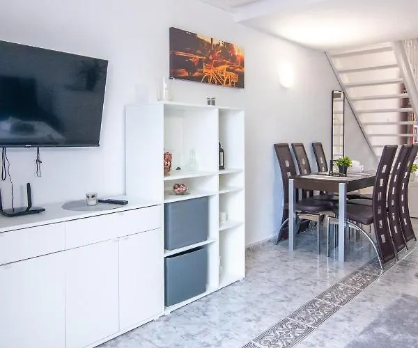 Apartamento Casa De Palmeras *